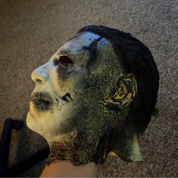Miramax Halloween Kills 2020 Michael Myers Mask - Picture 3 of 6